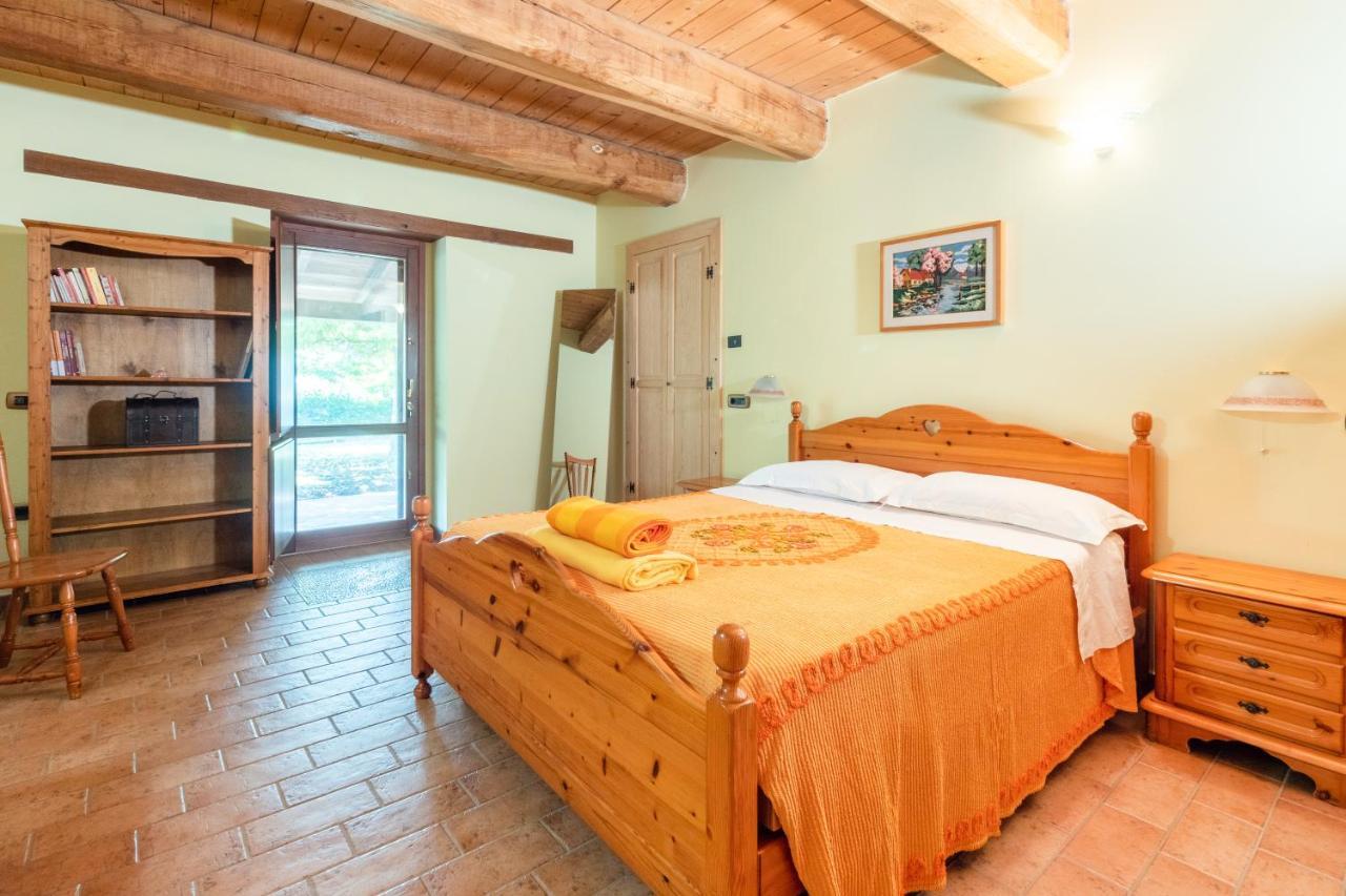 Villa Arcobaleno Apartment with patio&parking Urbino Esterno foto